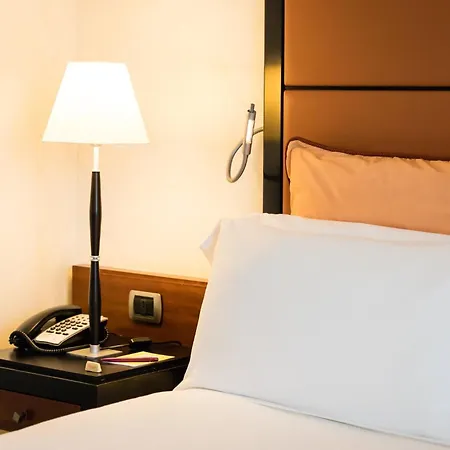 Crowne Plaza Milan - Malpensa Airport By Ihg-3