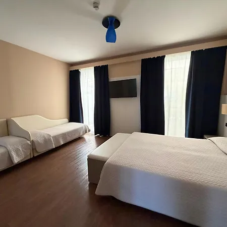 Hotel Enrichetta-3