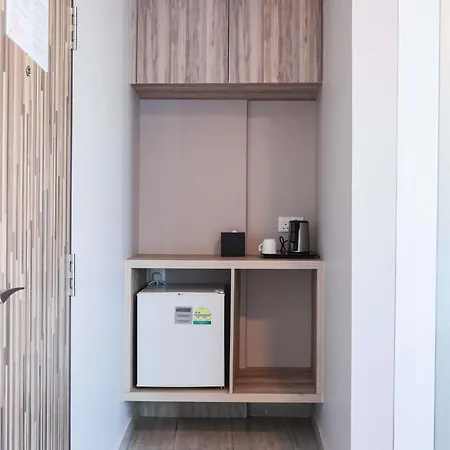 Ibis Budget Singapore Clove-2
