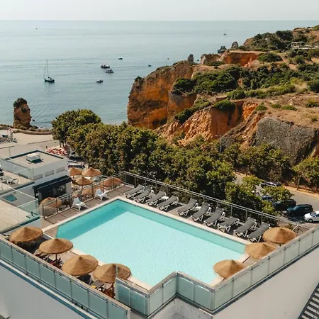 Carvi Beach Hotel-3