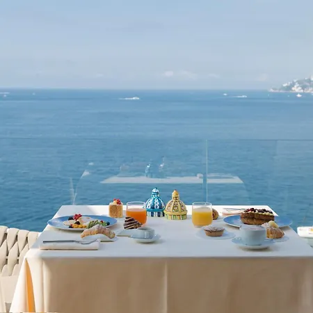 Hotel Club Due Torri-3
