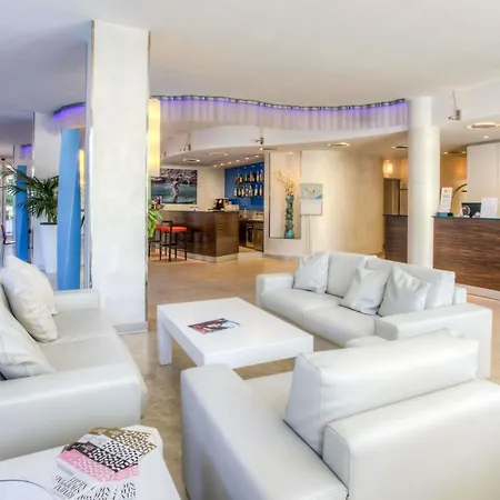 Mercure Rimini Lungomare-3