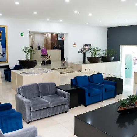 We Hotel Aeropuerto-3