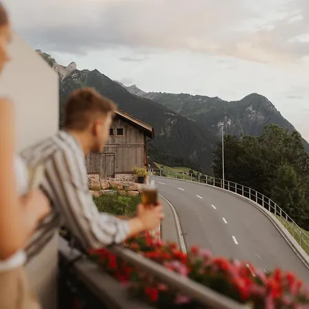 Hotel Oberland-2