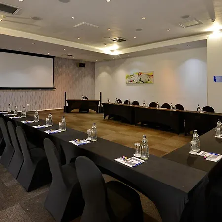 Lagoon Beach Hotel & Spa-2