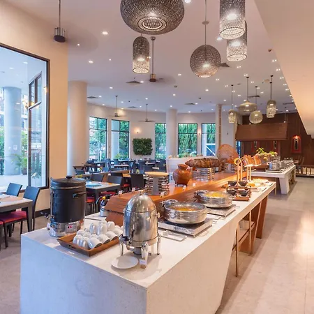 Deevana Plaza Phuket Patong-3