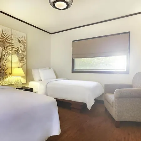 Novotel Lombok Resort & Villas-2
