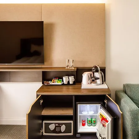 Holiday Inn Milton Keynes Central By Ihg-2
