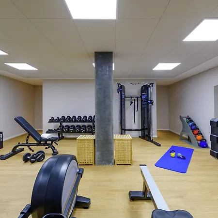 Ibis Styles Zurich City Center-2