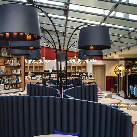 Ibis Styles Zurich City Center-2