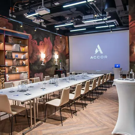 ibis Styles Zurich City Center-3