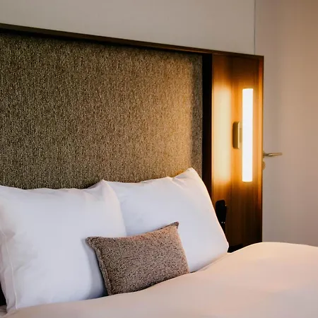 Hotel Vrythof - Just A Room - Digital Check-In, Key By Email Or Sms-3
