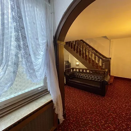 Hotel Garni Ratstube-3