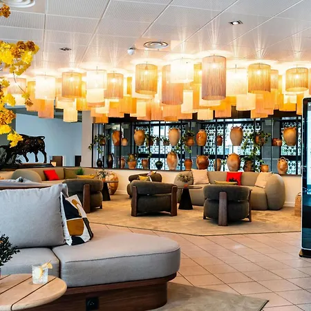 Novotel Atria Nimes Centre-3