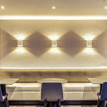 Mercure Paris Arc De Triomphe Etoile-2