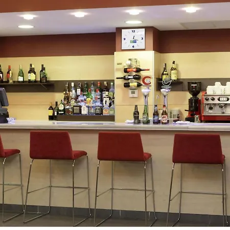 Holiday Inn Express Malaga Airport By Ihg-3