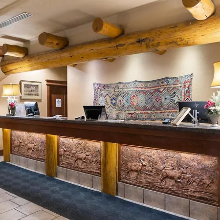 Banff Caribou Lodge And Spa-3