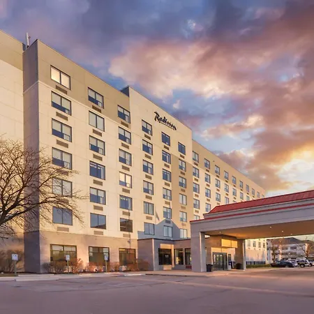 Radisson Hotel Detroit Metro Airport-2