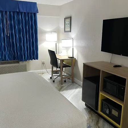 Days Inn By Wyndham Jersey City-3
