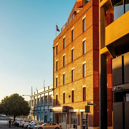 Hobart Waterfront Apartments-2