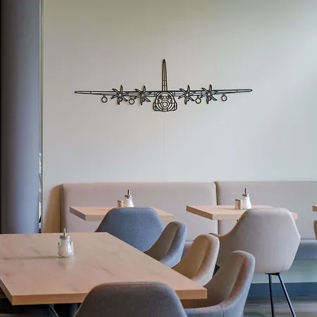 Ibis Hotel Koeln Airport-2