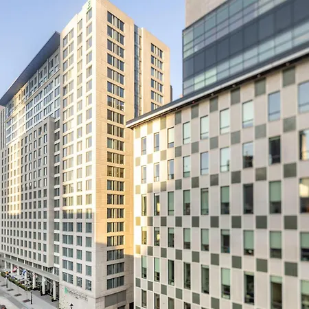 Embassy Suites By Hilton - Montreal-3