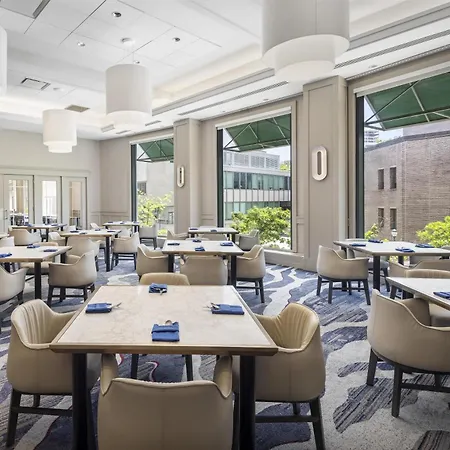 The Inn At Penn, A Hilton Hotel-3