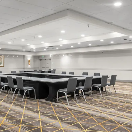 Holiday Inn San Francisco - Golden Gateway Newly Renovated With No Resort Fee-3