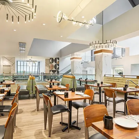 Crowne Plaza Seattle - No Resort Fee - Newly Renovated Ihg Hotel-3