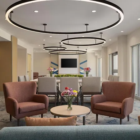 Hilton Garden Inn Providence Downtown Convention Center-2