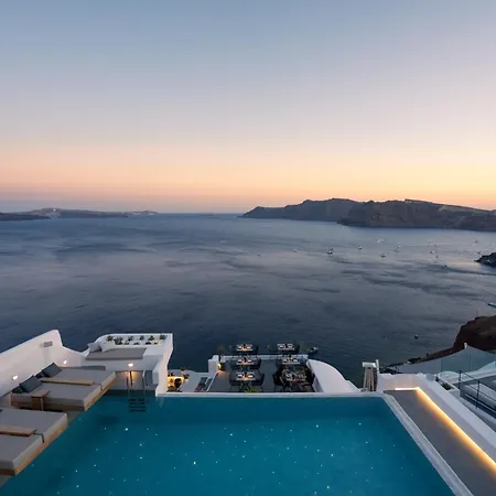 La Perla Villas And Suites (Adults Only)-2
