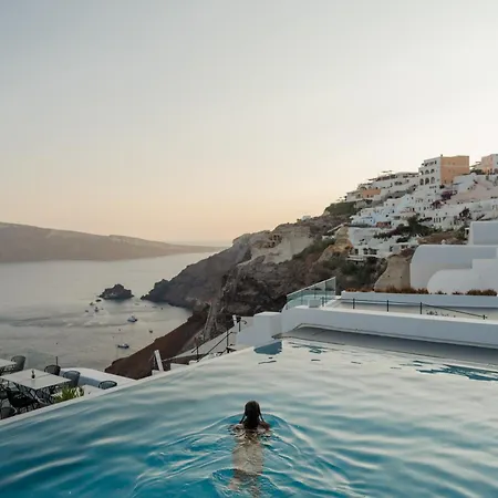 La Perla Villas And Suites (Adults Only)-2