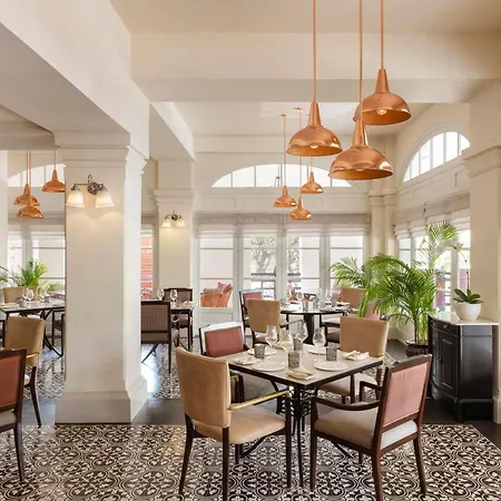Raffles Hotel Le Royal-3