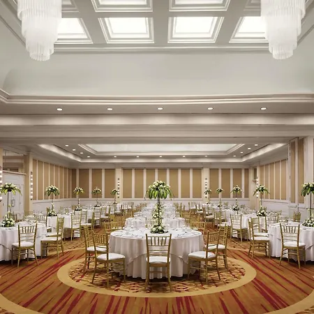 Raffles Hotel Le Royal-2