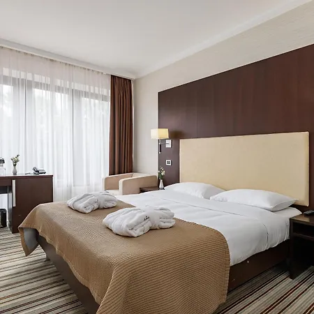 Premier Hotel Dnister-2