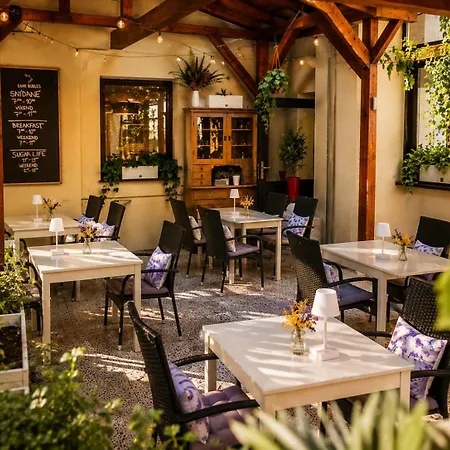 Hotel Merkur - Czech Leading Hotels-3