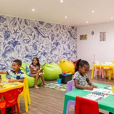 Lagoon Beach Hotel Apartments-3