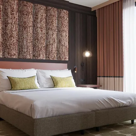 Ramada Plaza By Wyndham Milano-2