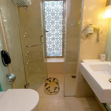 Residency Hotel Fort-2