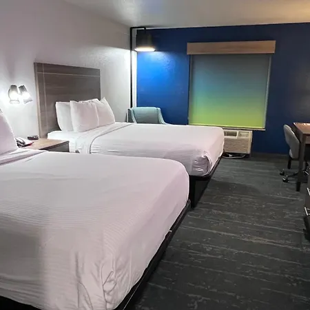 Best Western Plus Memorial Inn-3