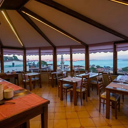 Emine Sultan Hotel-3