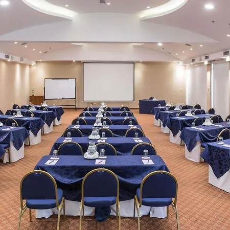 Mercure Alameda Quito-2