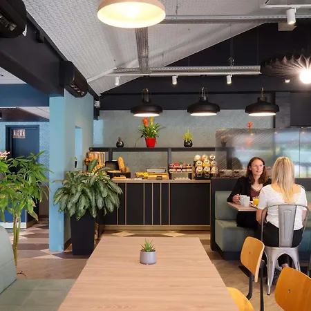 Ibis Cergy Pontoise Le Port-3