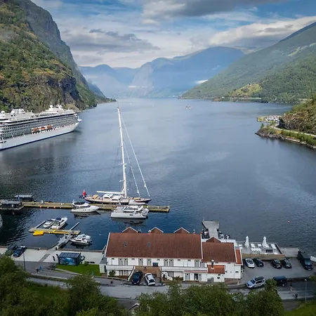 Flam Marina-3