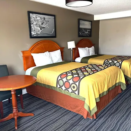 Seven Oakes Motel-3