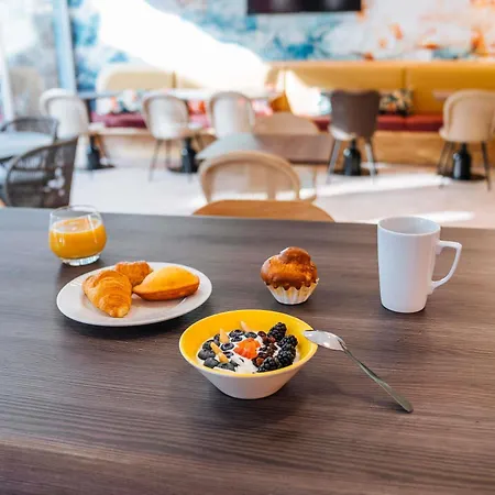 Ibis Styles Antibes-2