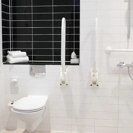 Holiday Inn Express Amsterdam - Schiphol By Ihg-3