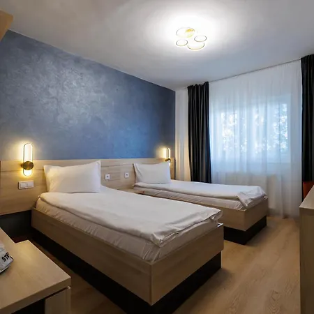 Apollo Wellness Club-3