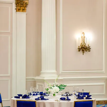 Fairmont Chateau Laurier-2
