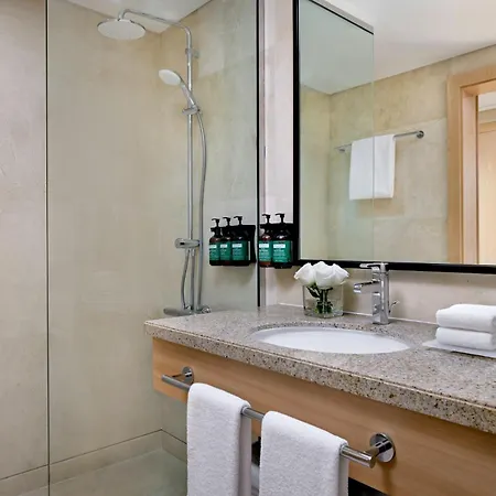 Crowne Plaza Dubai Deira By Ihg-3